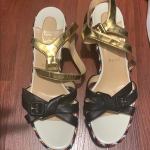 Blue red plataform sandals